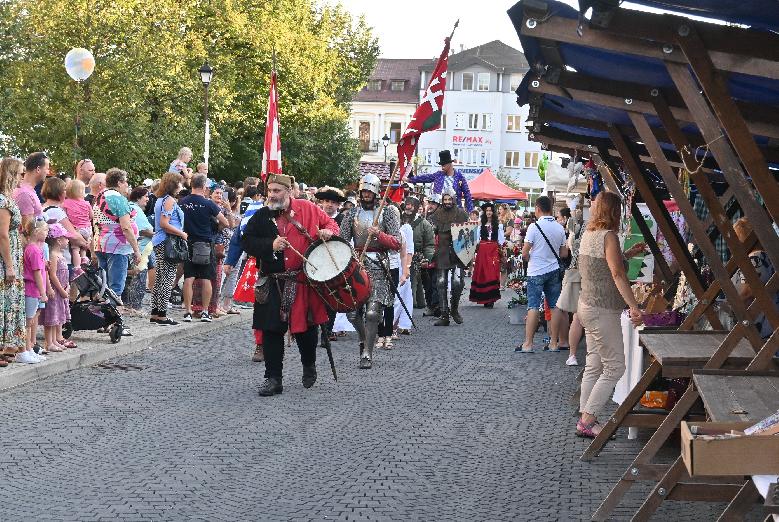 Bomburove slávnosti v mestskom parku ponúkli skvelý program, jedinečnú zábavu a chutné jedlá