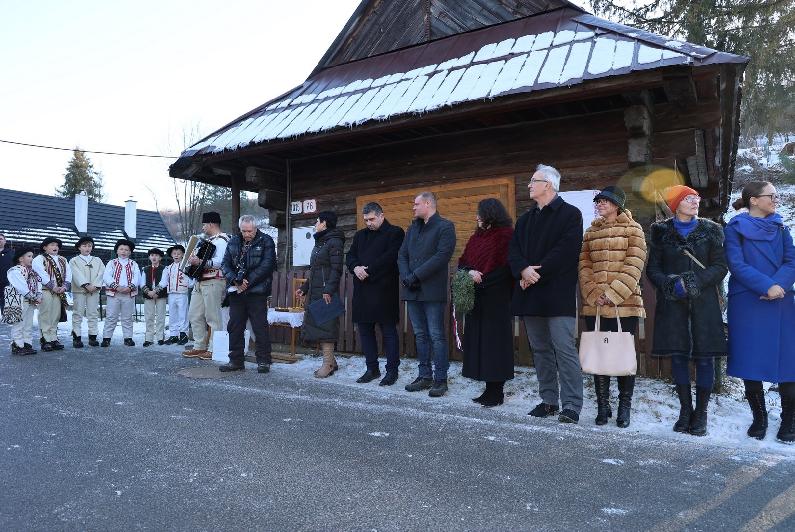 V Čiernom Balogu odhalili pamätnú tabuľu tamojšiemu rodákovi, spisovateľovi Ladislavovi Ťažkému