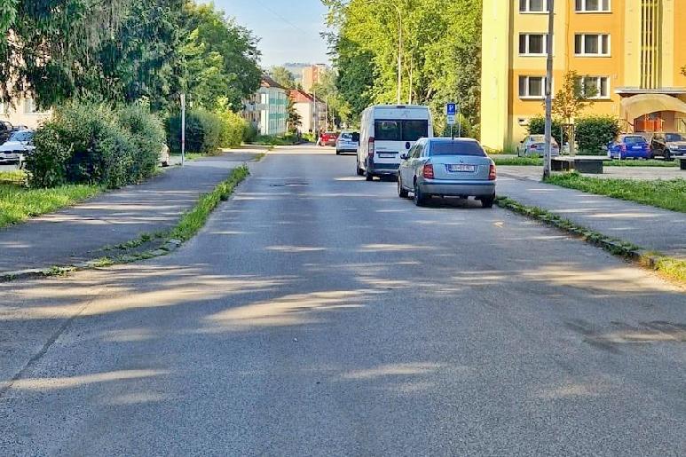 Vodiči pozor! Na Krčulovej ulici začne od zajtra platiť zákaz zastavenia a státia.