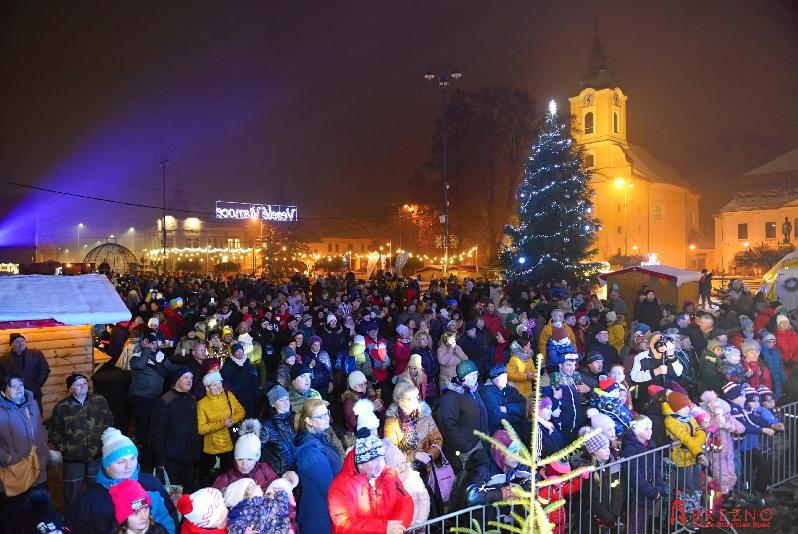 Ľadové mestečko otvára svoje brány. Príďte si užiť magickú atmosféru